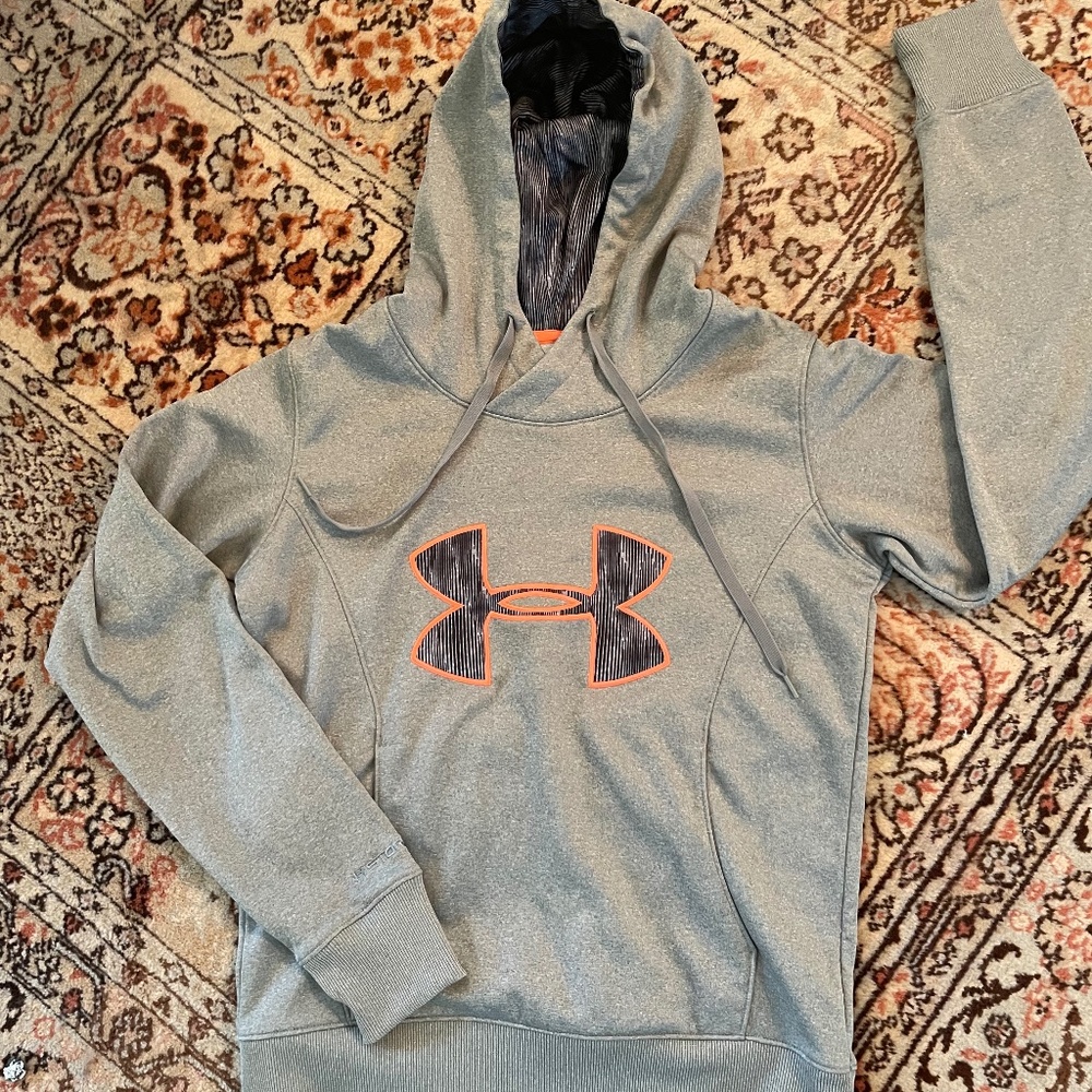 Gray Under Armour Hoodie size Small